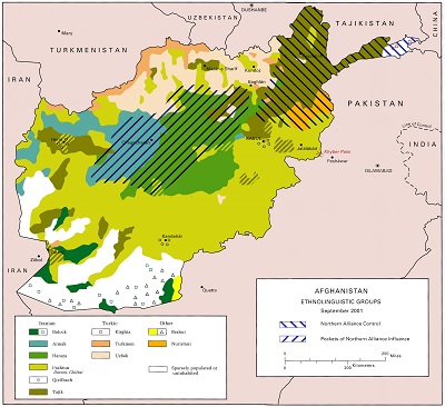 L'Afghanistan est constitué de peuples ou ethnies qui ont des langues différentes, certains sont chiites et la majorité sunnites. Lse chrétiens et juifs sont minoritaires et vivent cachés.