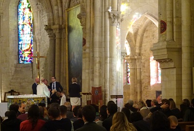 Messe de baptême à Saint-Pierre