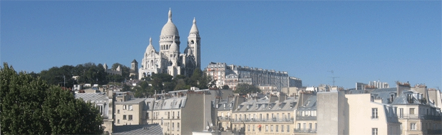 Bienvenue à tous les poulbots de la Terre. La colline de montmartre, le sacré-coeur vous accueille.